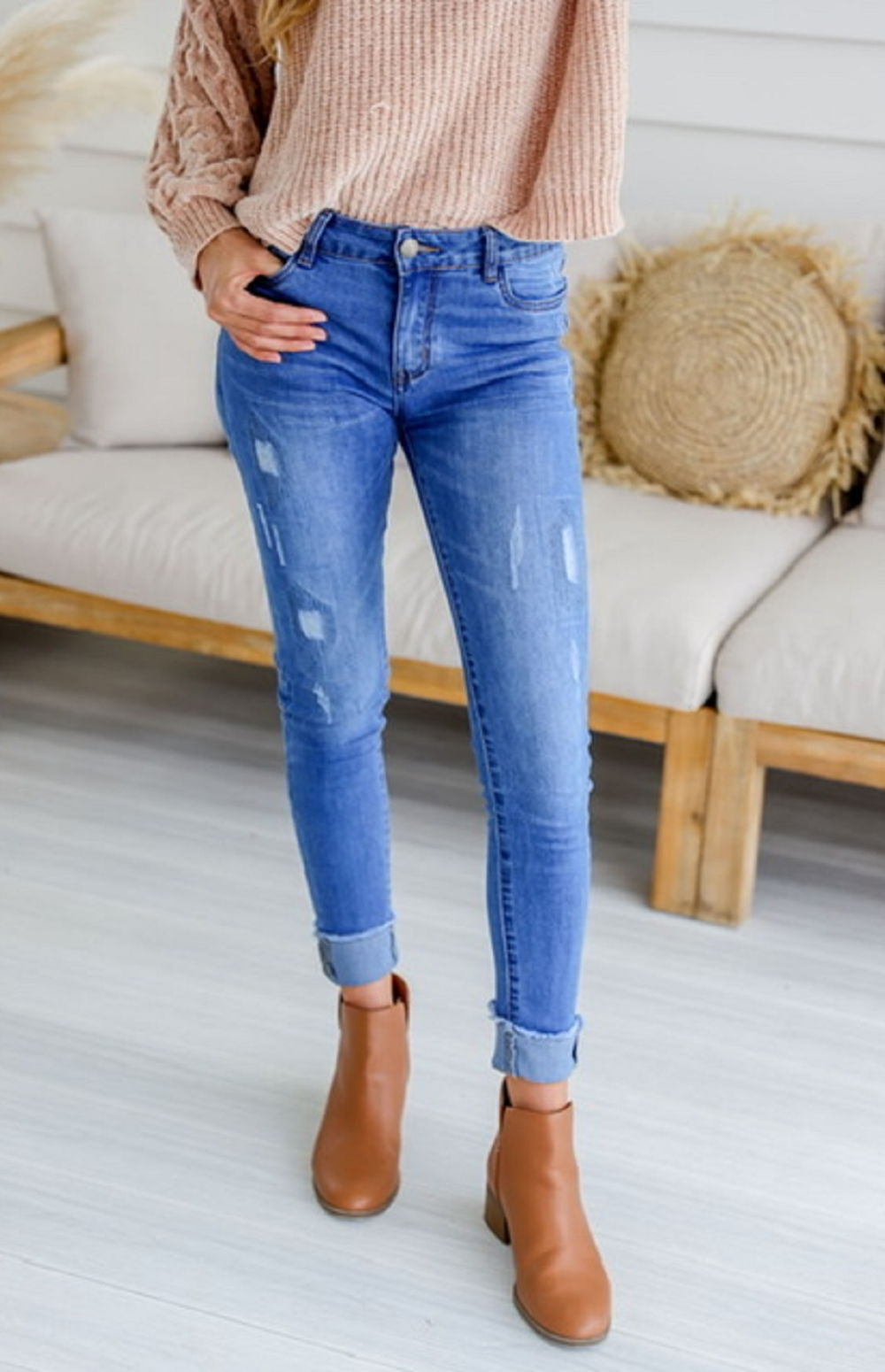 Country Denim - Scratched Mom Jean