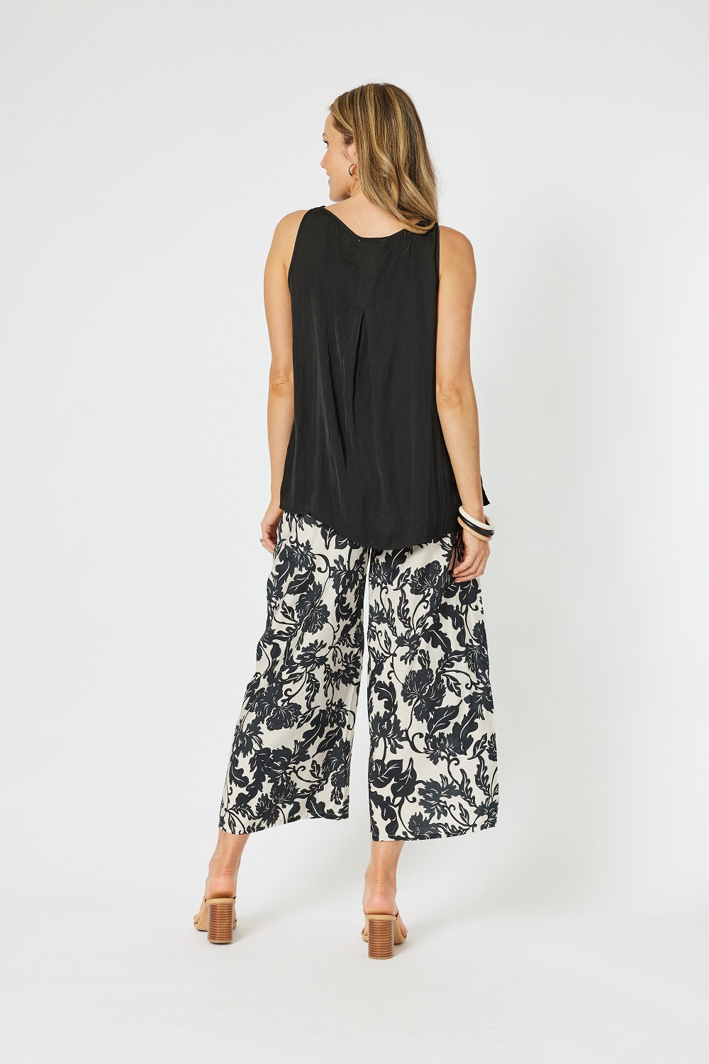 hammockvine-traveller-luxe-cami-black-