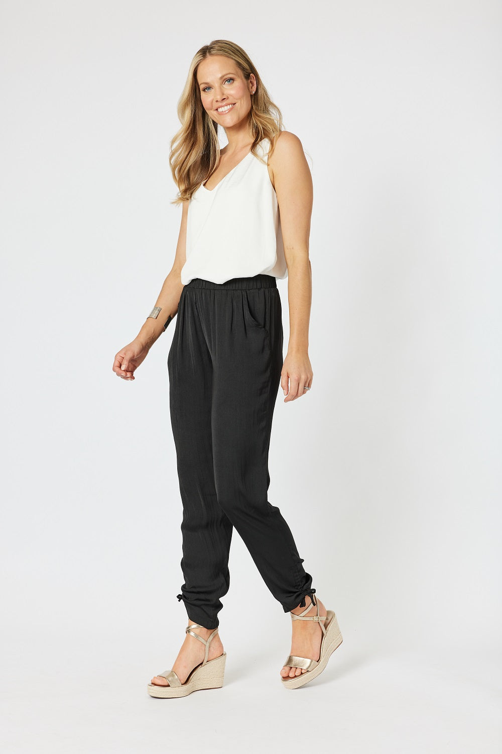 hammockvine-traveller-luxe-side-tie-pants-blk