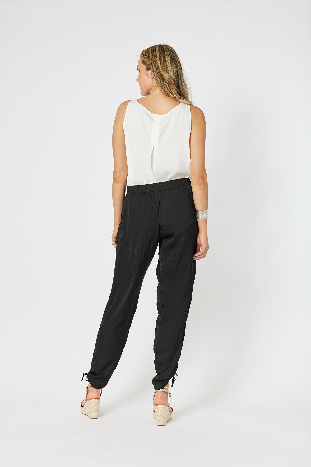 hammockvine-traveller-luxe-side-tie-pants-blk