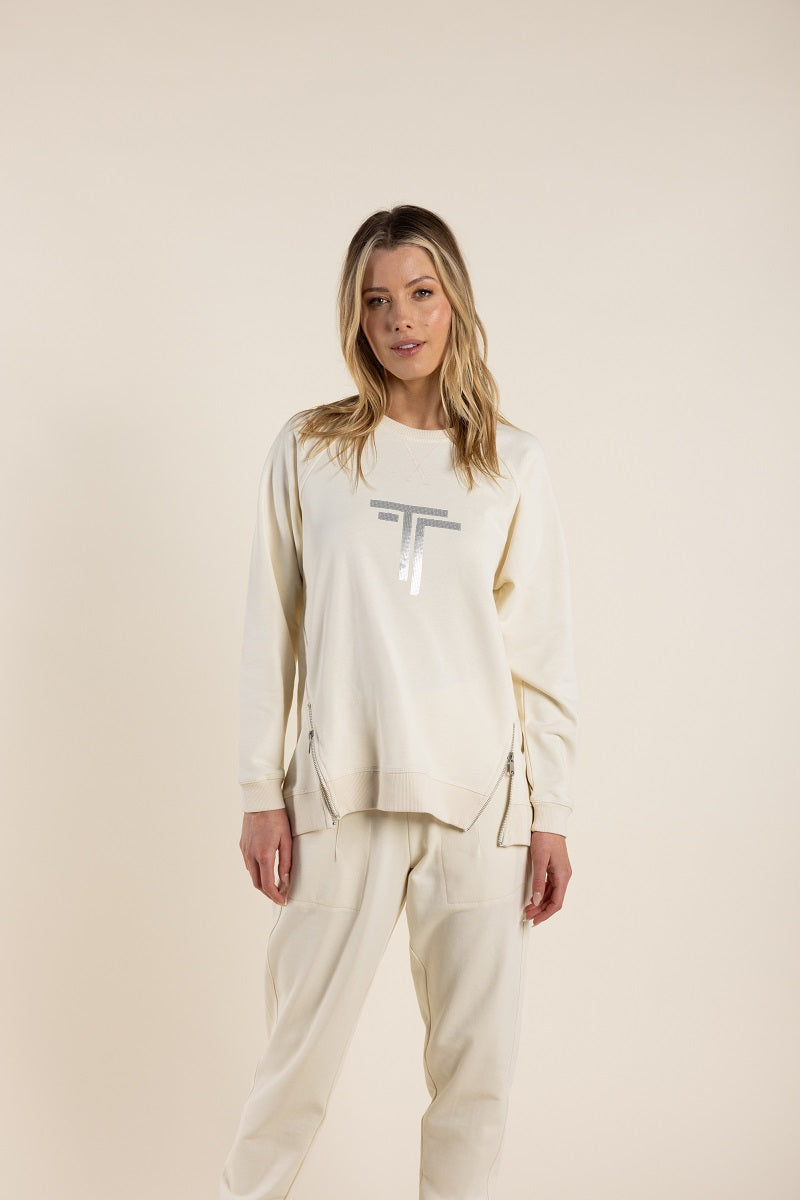 twot_s-sequin-logo-sweat-zips-ivory-